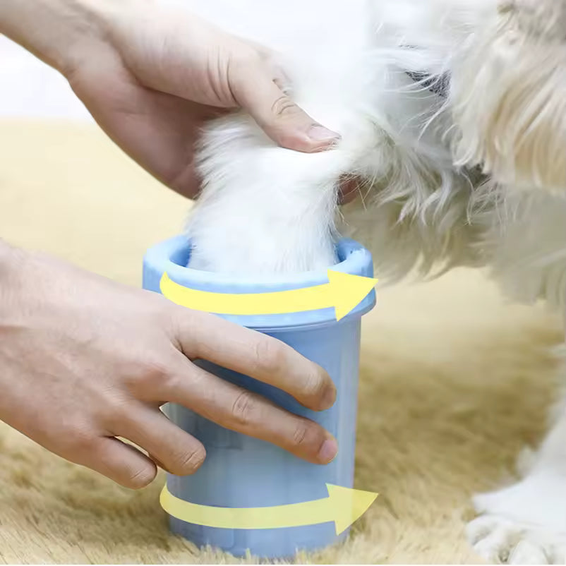 Green small-size pet paw cleaning cup for after-walk cleanup – view 5